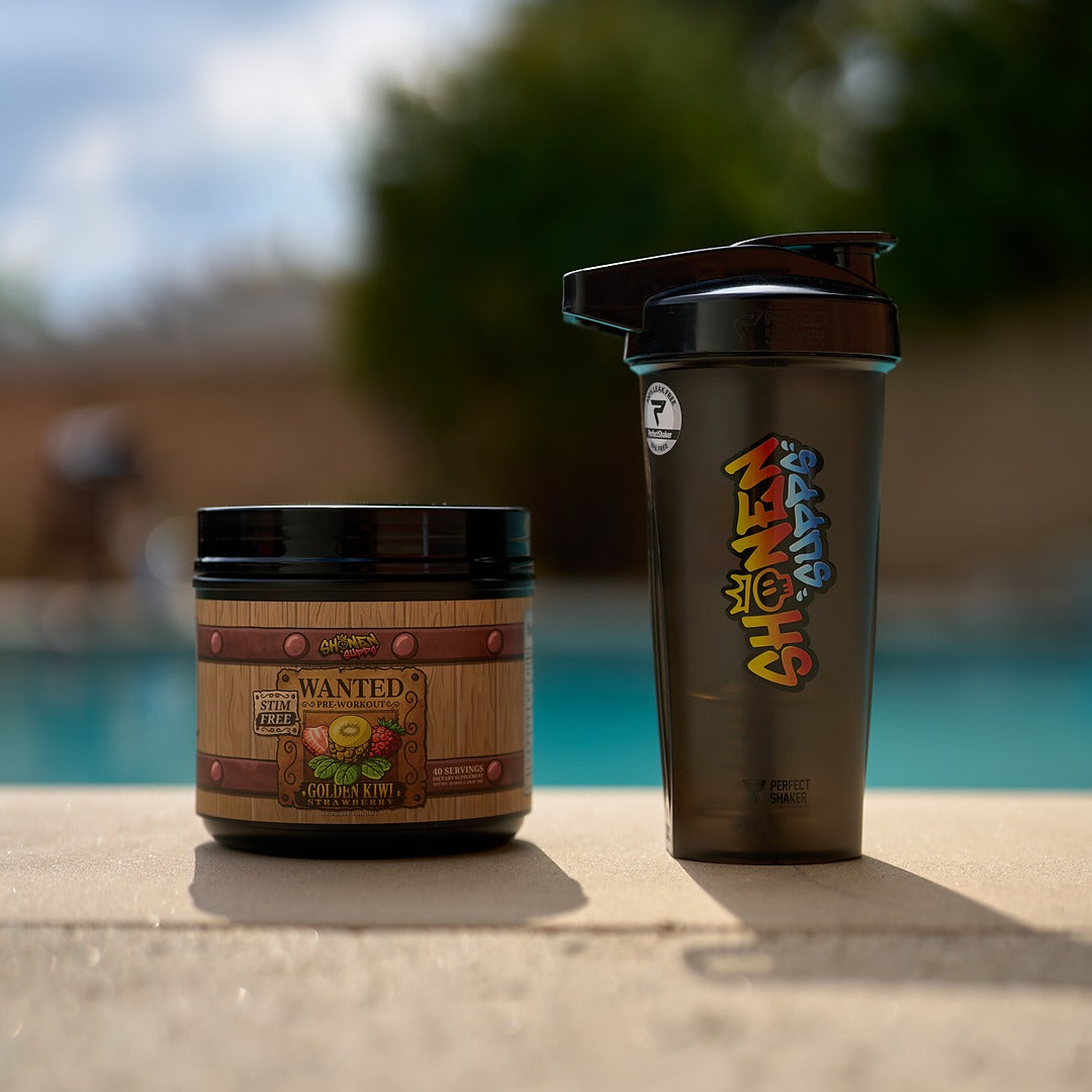 Golden Kiwi Strawberry + 28oz Shaker Bundle